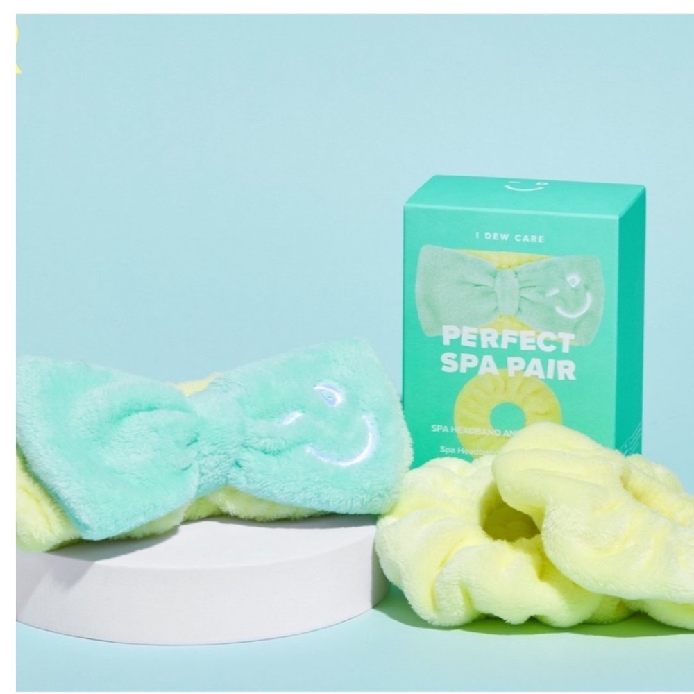 I Dew‎ Care Perfect Spa Pair Mint Green Spa Headband and 2 Yellow Scrunchies Set